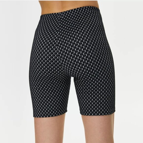 SUNDAY BEST | Aritzia Kissy Bike Shorts | Sz. XXS - Picture 5 of 10